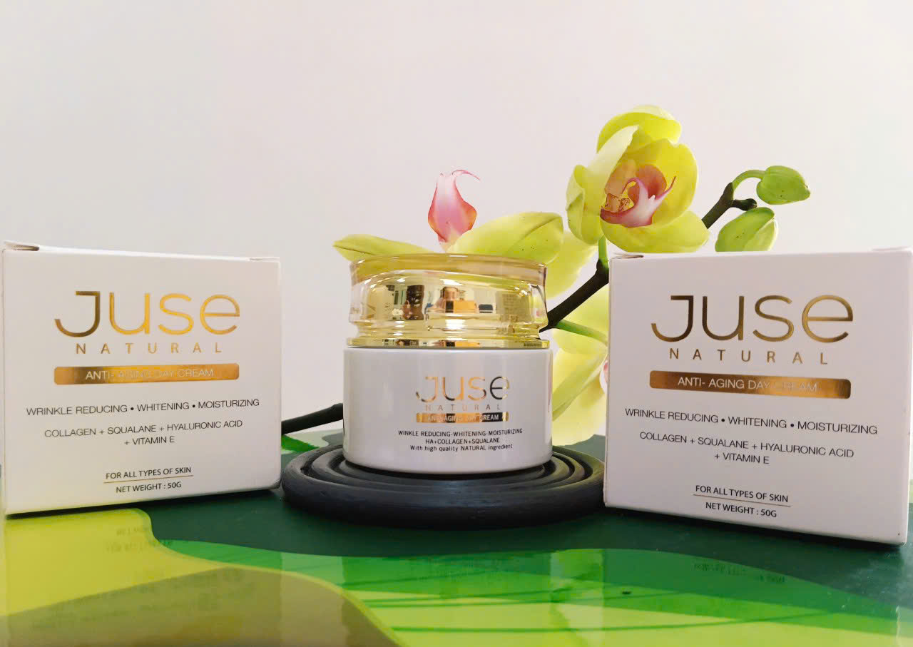 KEM DƯỠNG TRẮNG DA MẶT BAN NGÀY JUSE